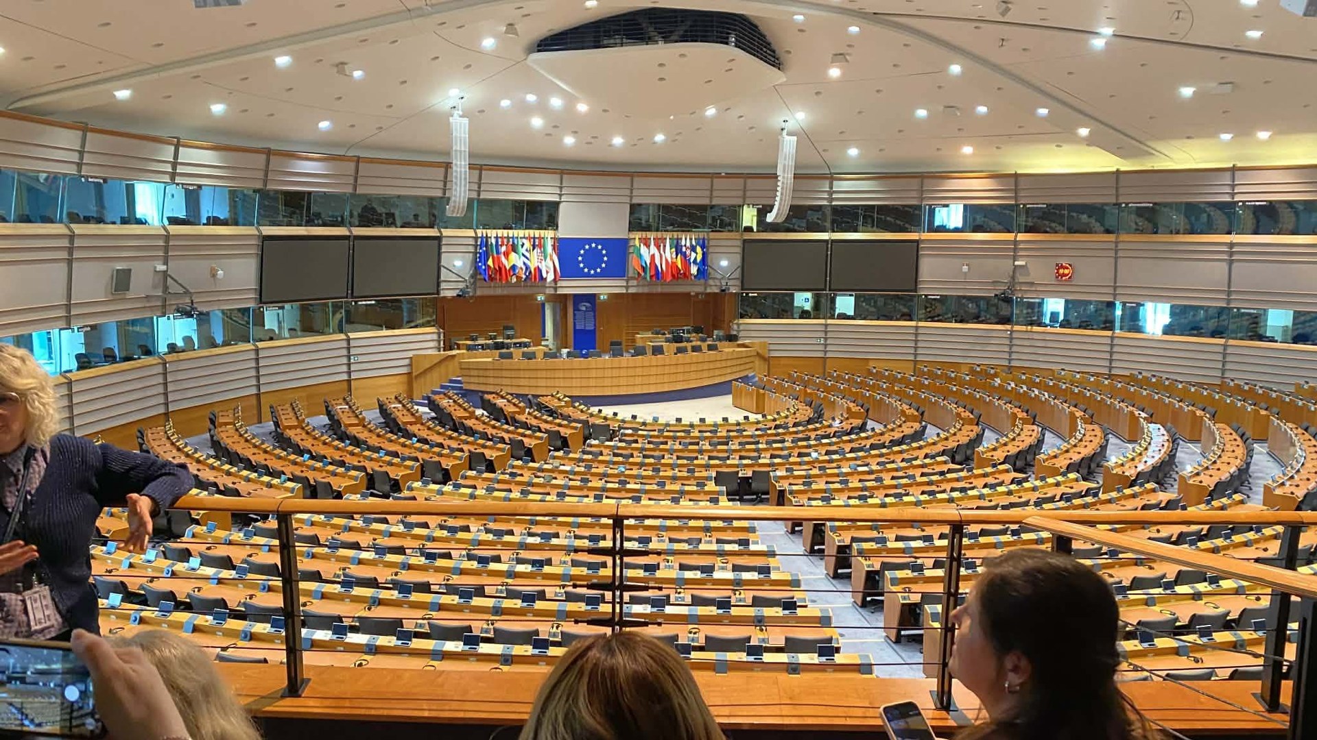 Bilden visar plenisalen i Europaparlamentet.
