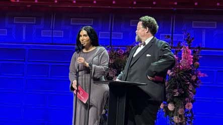 Bilden visar Edward Blom som var en av prisutdelarna vid Lärargalan.