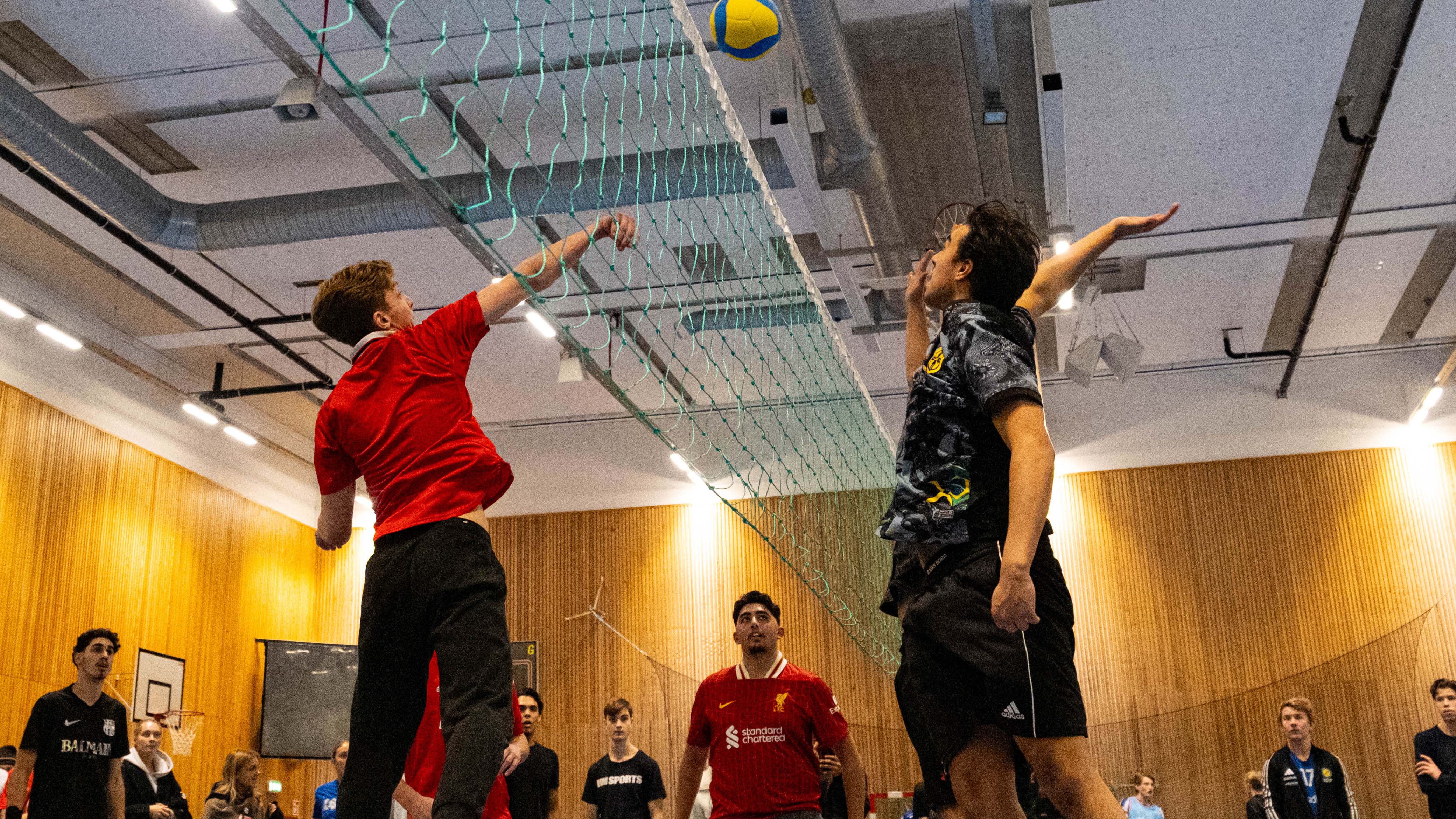 Bilden visar några av våra spänstiga spelare.