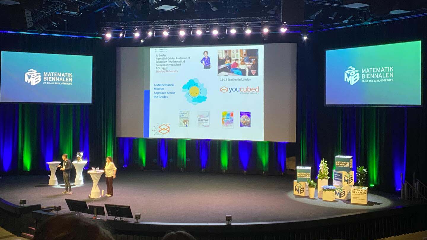 Bilden visar ett bildspel från årets matematikbiennal.